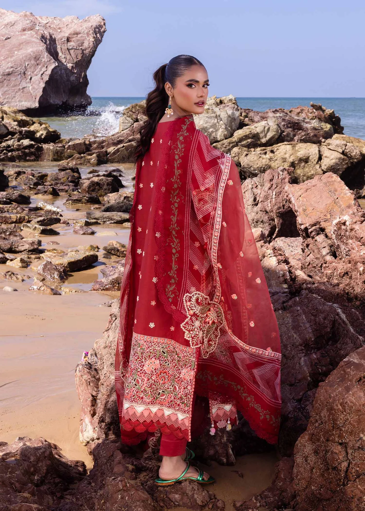 akbar aslam luxury lawn 2024 | oasis | u 109 akbar aslam luxury lawn 2024 | oasis | u 109