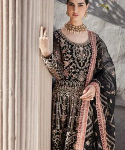 emaan adeel nawabzadi embroidered | maanvi