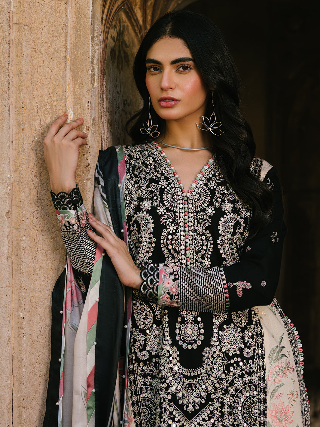 gulabi baagh by bin ilyas | 156 b gulabi baagh by bin ilyas | 156 b