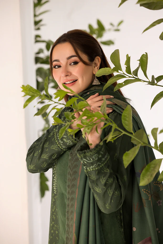 sobia nazir winter shawl | 1b sobia nazir winter shawl | 1b