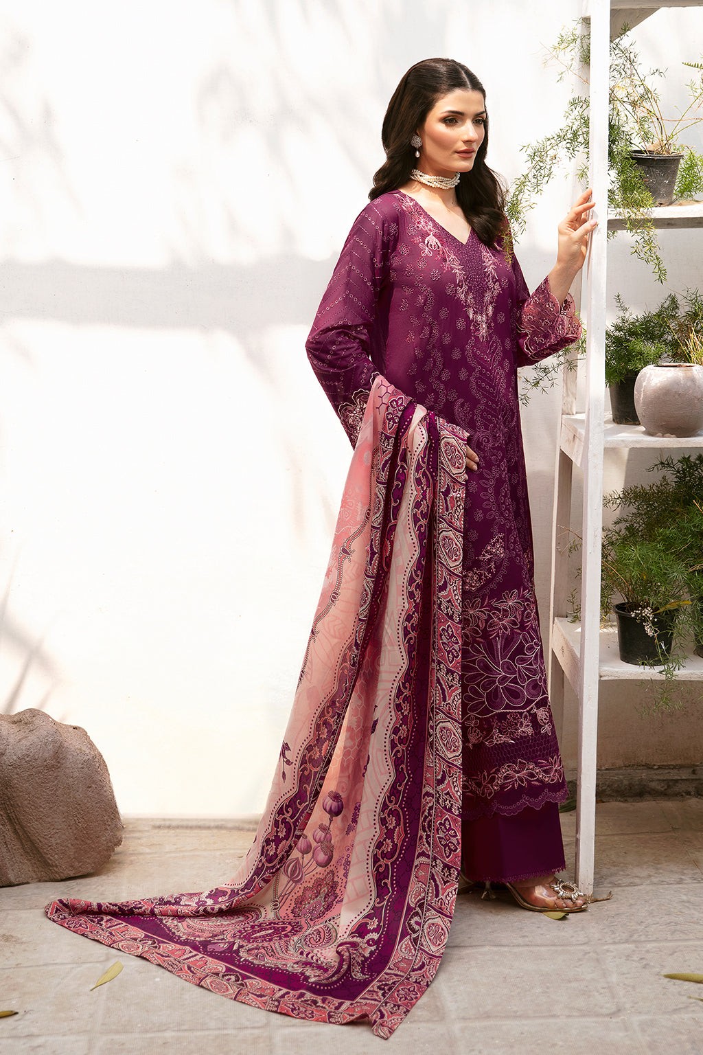 ramsha andaaz luxury lawn | vol 09 | z 901 ramsha andaaz luxury lawn | vol 09 | z 901