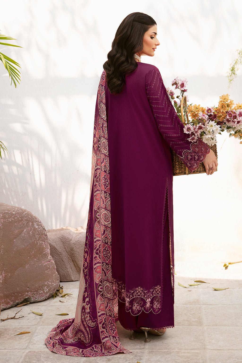 ramsha andaaz luxury lawn | vol 09 | z 901 ramsha andaaz luxury lawn | vol 09 | z 901