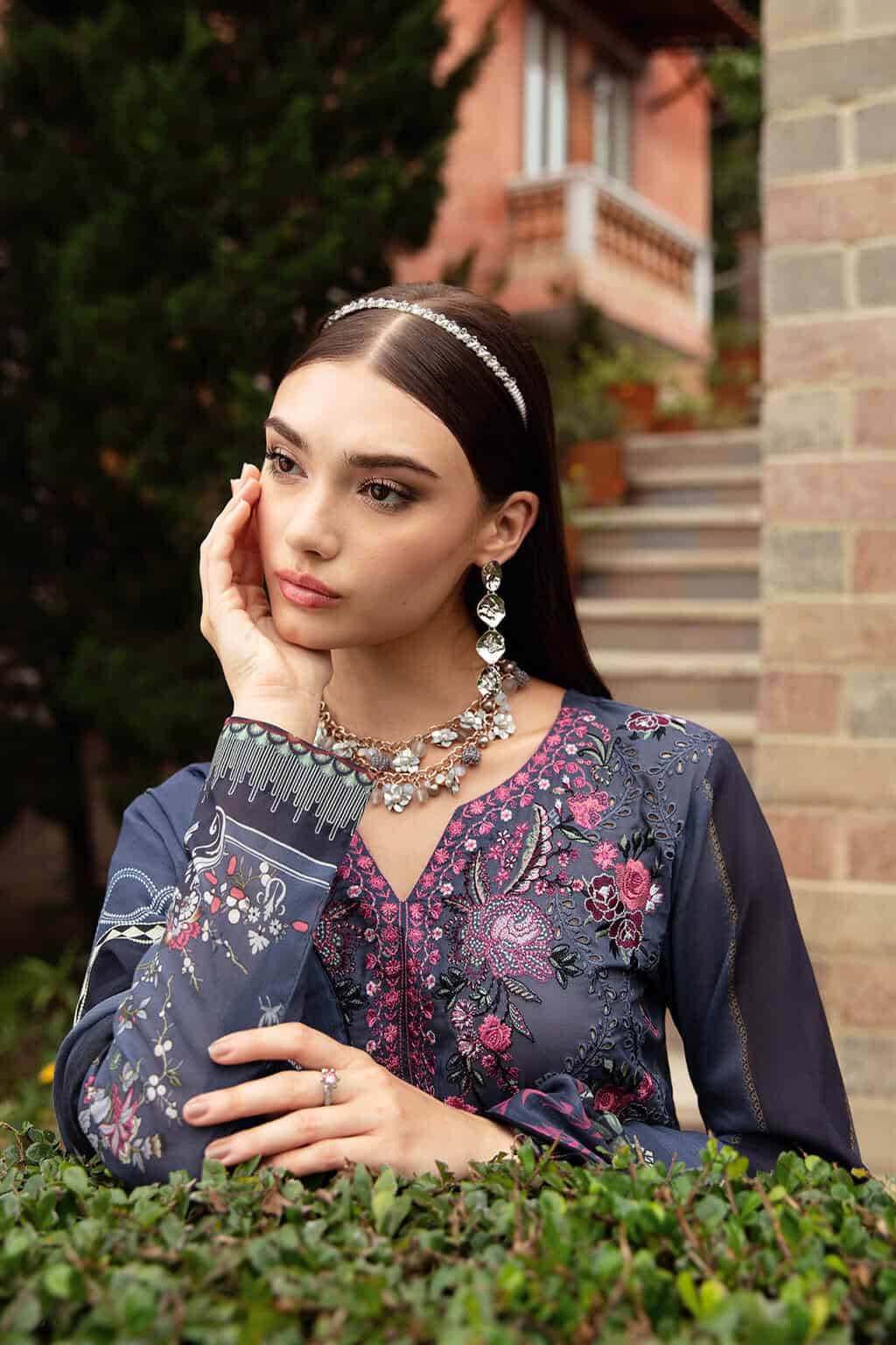 ramsha riwayat embroidered lawn collection | 2024 y 901 ramsha riwayat embroidered lawn collection | 2024 y 901