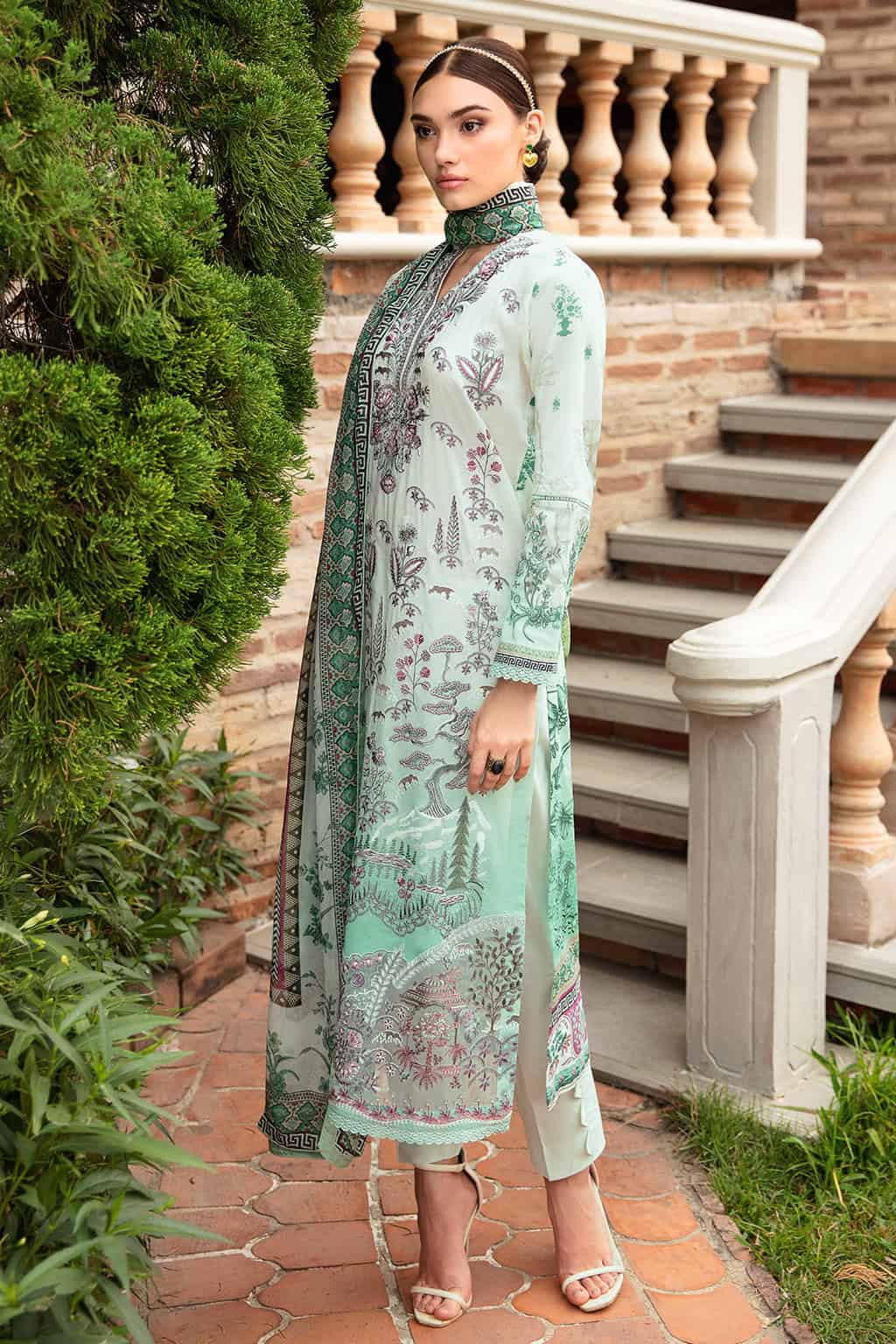 ramsha riwayat embroidered lawn collection 2024| y 905 ramsha riwayat embroidered lawn collection 2024| y 905