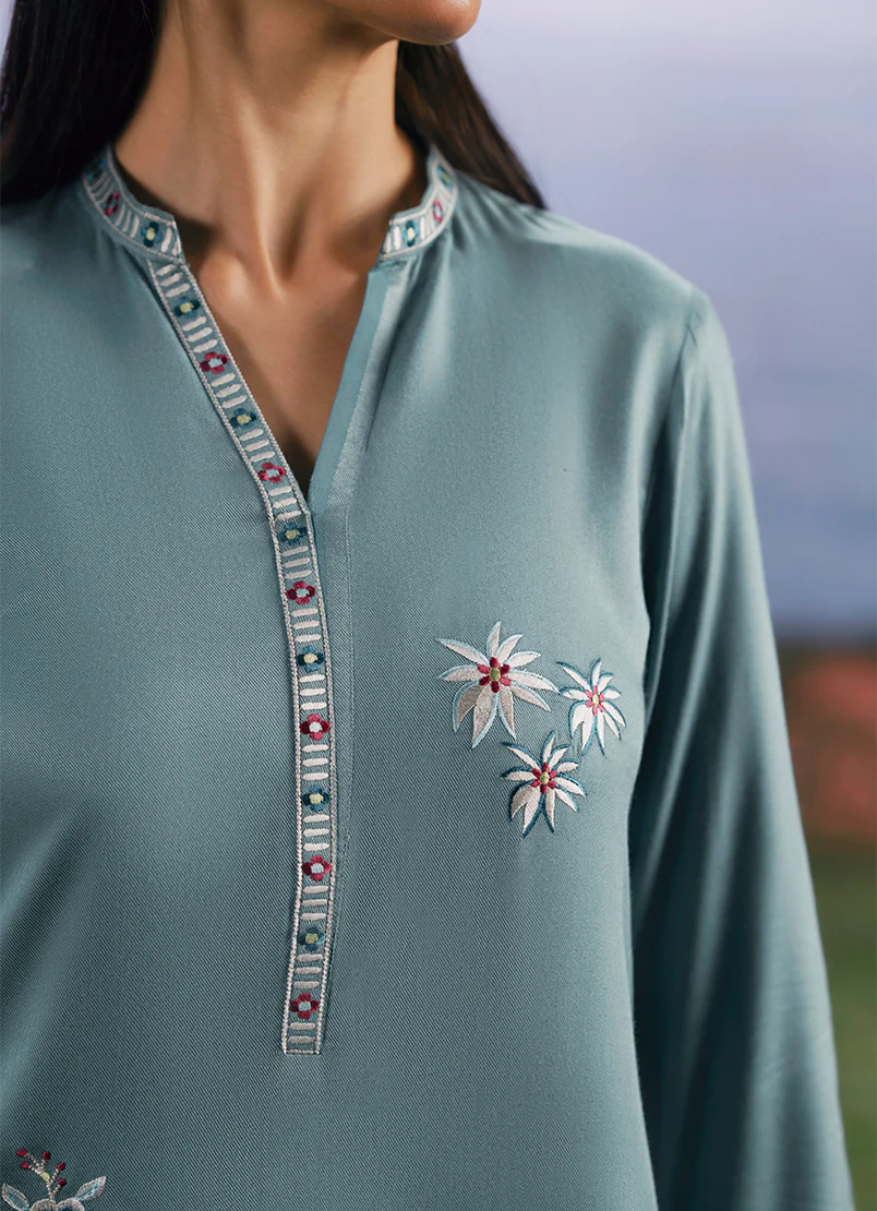 winterkari by image 2025 | melis winterkari by image 2025 | melis