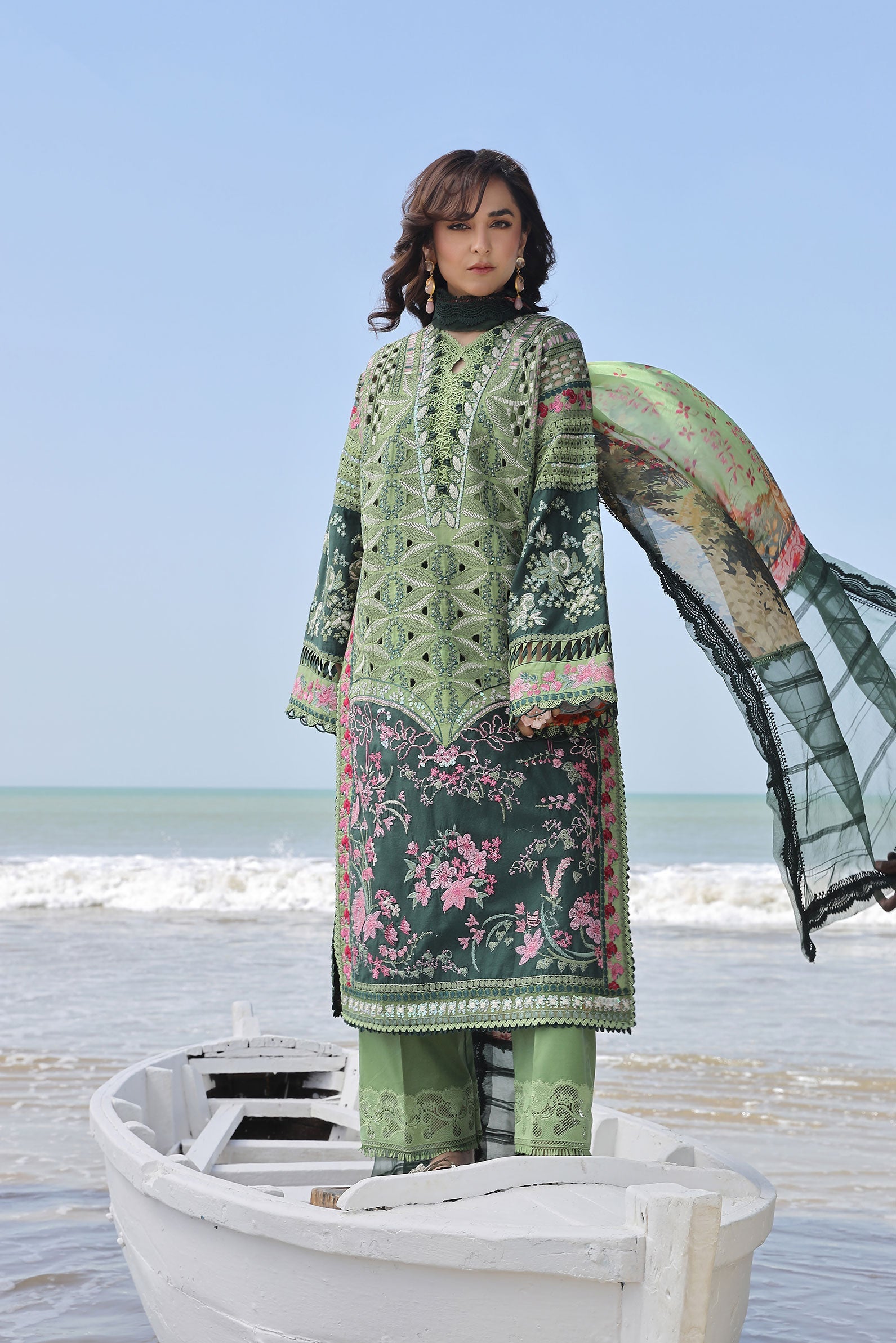 maryam hussain luxury lawn 24 | gardenia maryam hussain luxury lawn 24 | gardenia