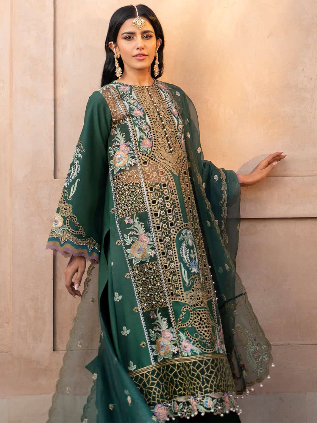 dilbaro embroidered festive lawn ’24| 407 a dilbaro embroidered festive lawn ’24| 407 a