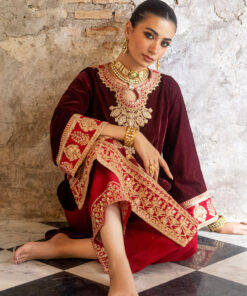 zainab chottani velvet | neesa