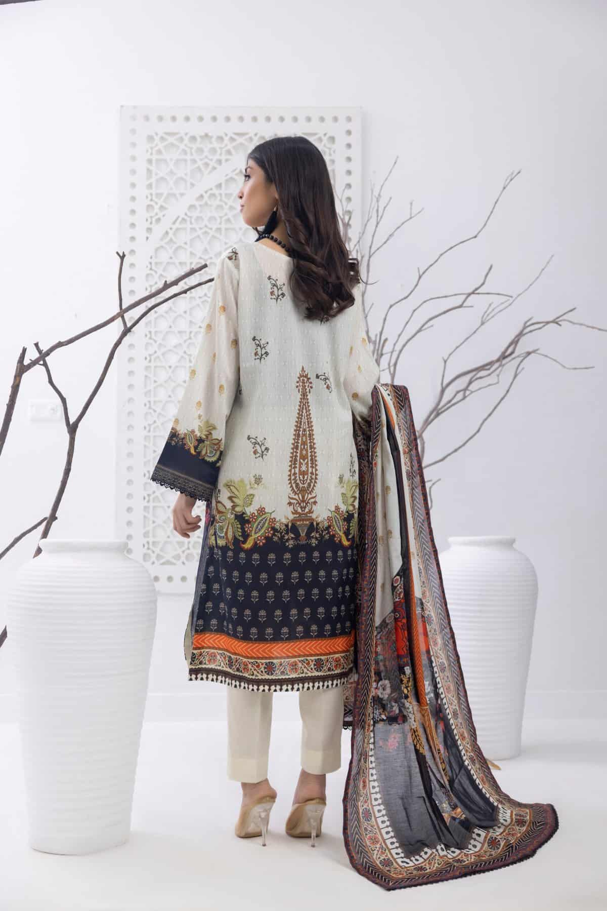 salina printed lawn chap 1 | spl24 6 salina printed lawn chap 1 | spl24 6