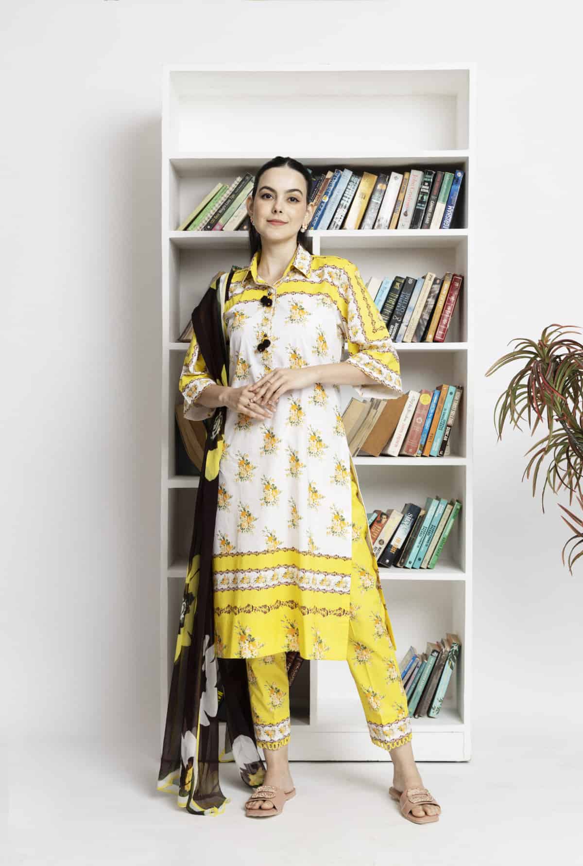 ghazal from house of mist 2024 | lawn | vol 1 | | hm gzp 240102 ghazal from house of mist 2024 | lawn | vol 1 | | hm gzp 240102