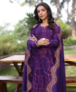 winter shawl suzaankari by saadia aasad | d6