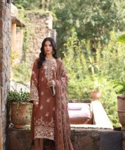 winter shawl suzaankari by saadia aasad | d9 winter shawl suzaankari by saadia aasad | d9