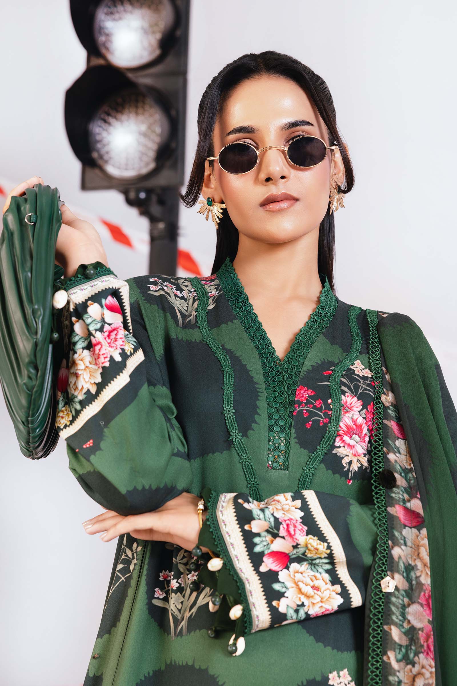 maria b m basics printed marina twill || mb cus25 1107a maria b m basics printed marina twill || mb cus25 1107a