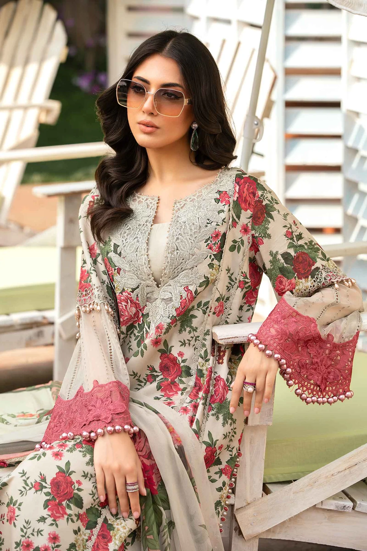 maria b m.prints | summer lawn 2024 | vol 2 | mpt 2204 b maria b m.prints | summer lawn 2024 | vol 2 | mpt 2204 b