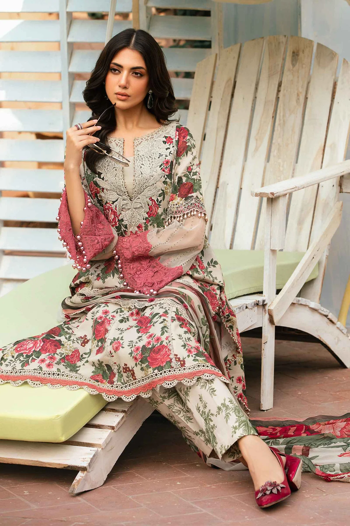 maria b m.prints | summer lawn 2024 | vol 2 | mpt 2204 b maria b m.prints | summer lawn 2024 | vol 2 | mpt 2204 b