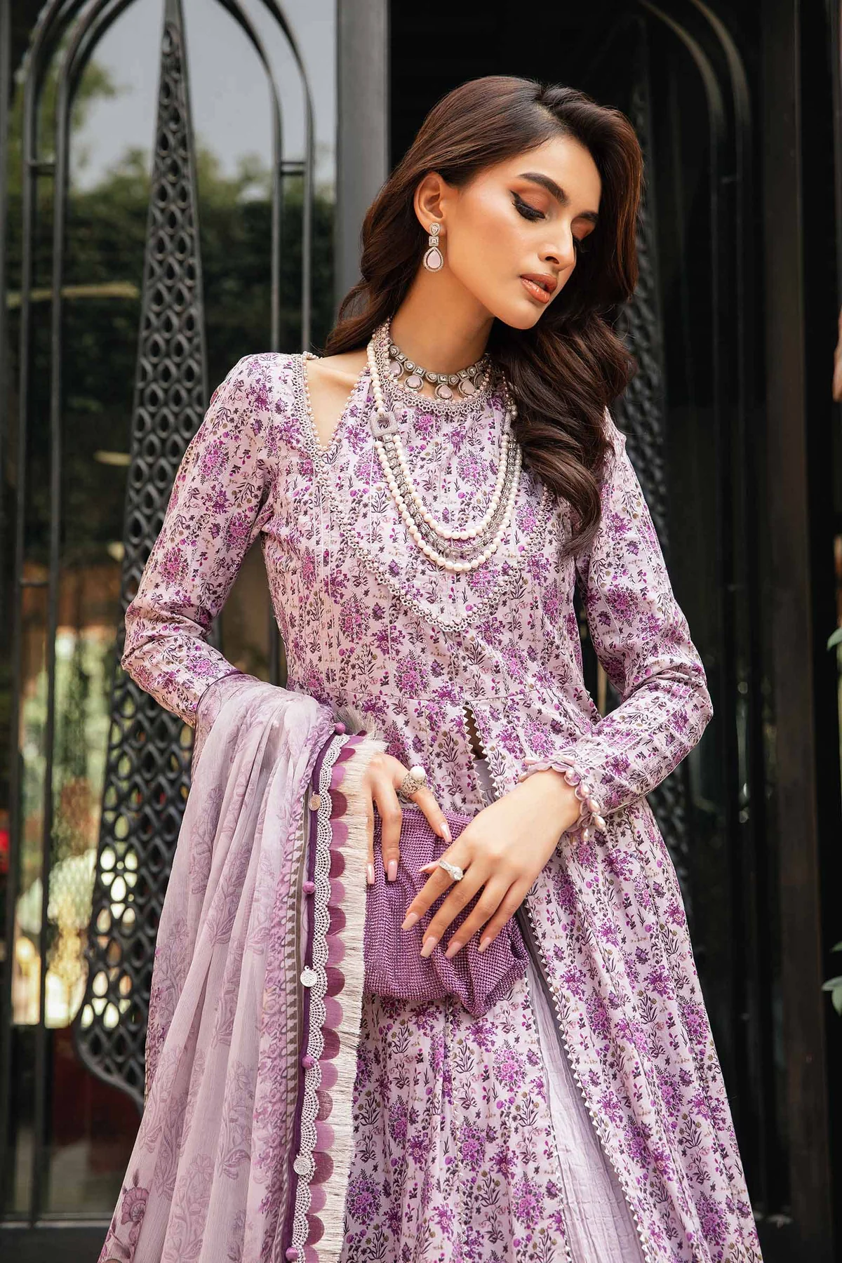 maria b m.prints | summer lawn 2024 | vol 2 | mpt 2207 b maria b m.prints | summer lawn 2024 | vol 2 | mpt 2207 b