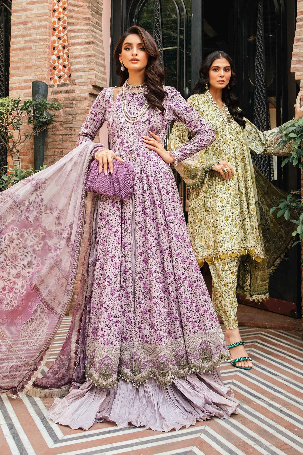maria b m.prints | summer lawn 2024 | vol 2 | mpt 2207 b maria b m.prints | summer lawn 2024 | vol 2 | mpt 2207 b