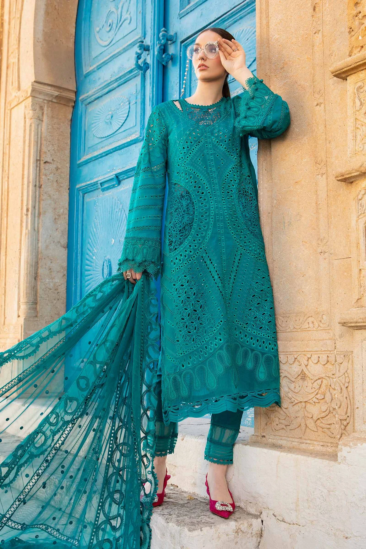 maria b luxury lawn 2024 | 2a maria b luxury lawn 2024 | 2a