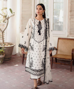 kateup4 941x.progressive.jpg