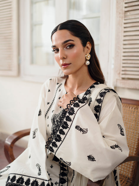 yards summer soirée luxury lawn’24 | kate yards summer soirée luxury lawn’24 | kate