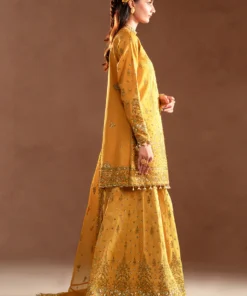 selene by emaan adeel | veloria selene by emaan adeel | veloria