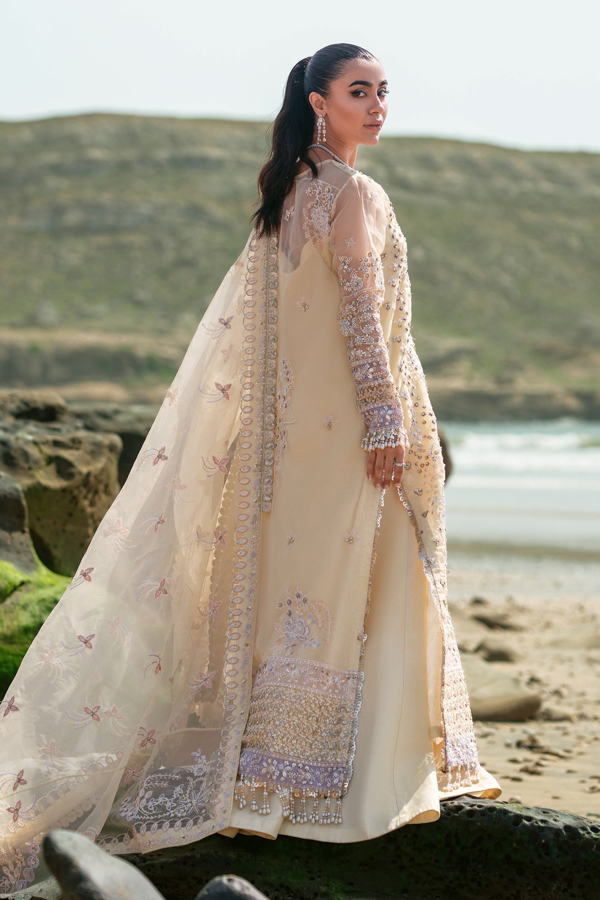 reveuse wedding formals by emaan adeel | elle reveuse wedding formals by emaan adeel | elle