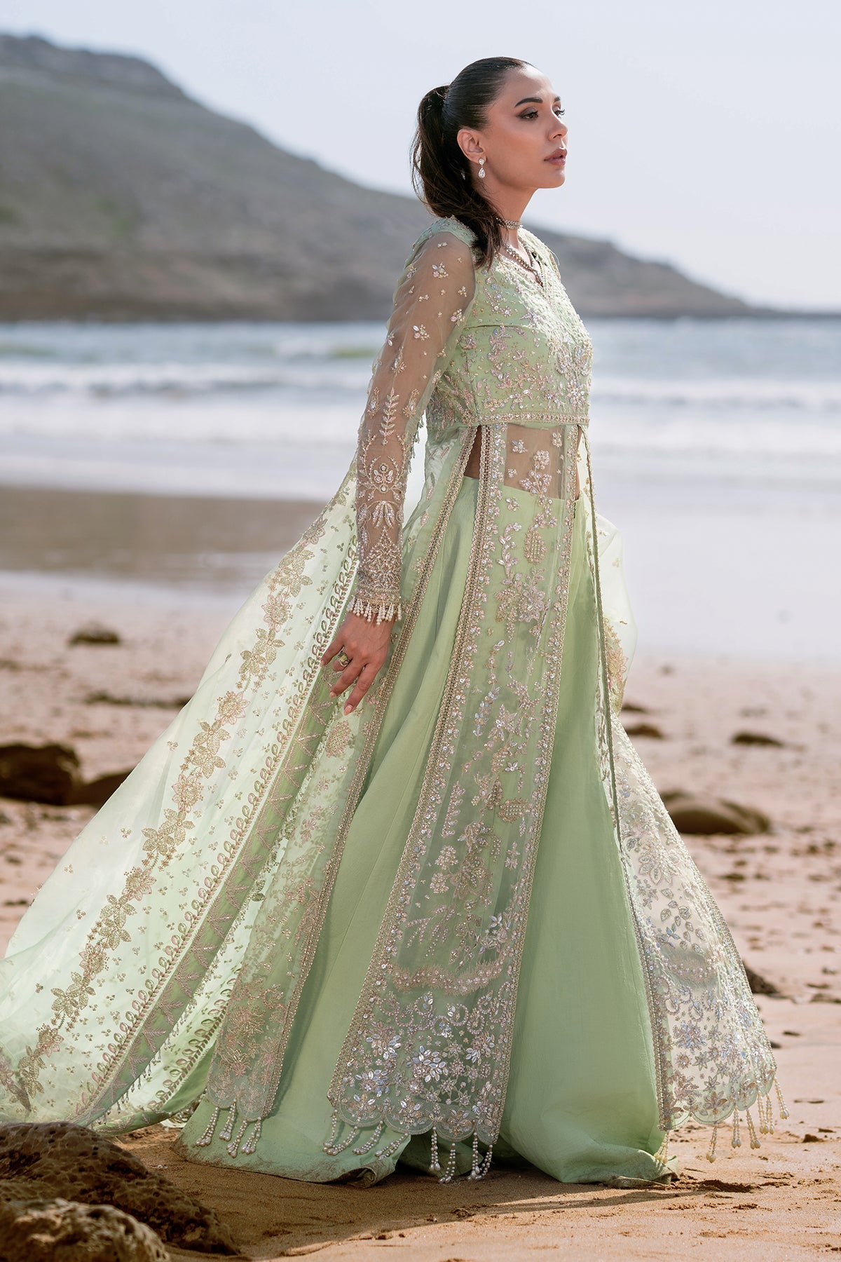 reveuse wedding formals by emaan adeel | noir reveuse wedding formals by emaan adeel | noir