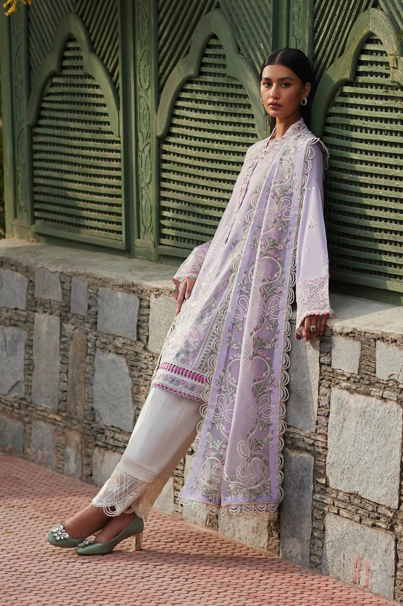 elan lawn 2024 | el24 08 a elan lawn 2024 | el24 08 a