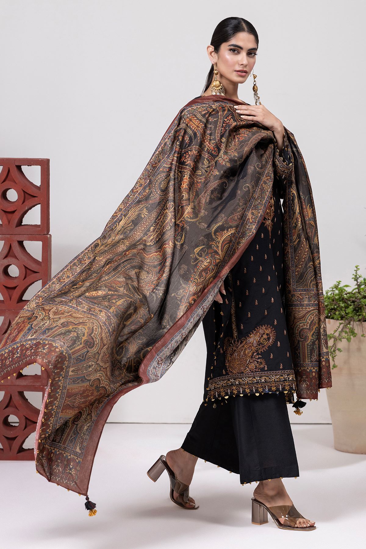khaadi | mid summer | | bds240407 black khaadi | mid summer | | bds240407 black