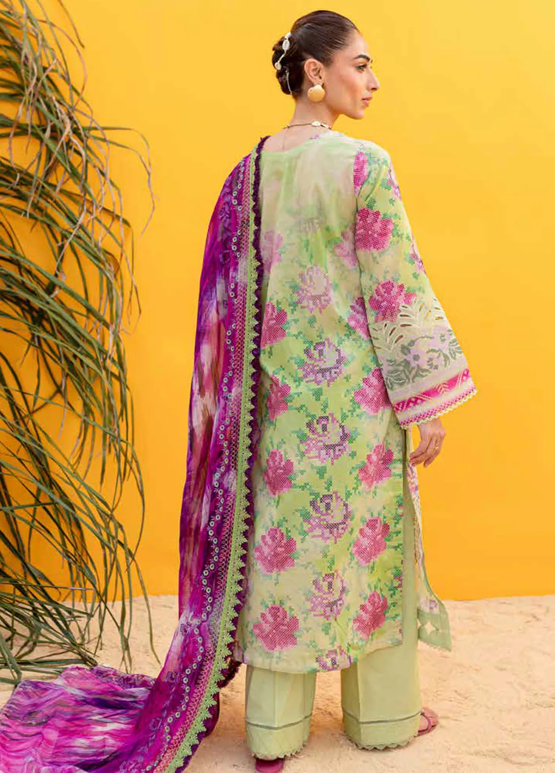 gardenia by nureh embroidered lawn | ns 139 gardenia by nureh embroidered lawn | ns 139