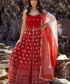 gold lacquer printed lawn dupatta. zari embroidered lawn gulahmed full cl 52442.jpg