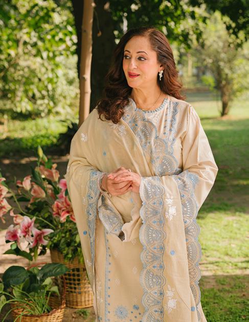 gul ahmed mother’s lawn 2025 | dn42041 gul ahmed mother’s lawn 2025 | dn42041