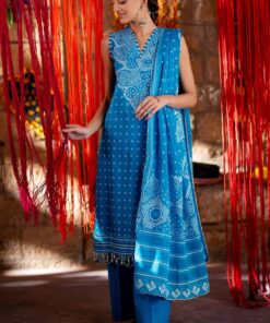 lacquer printed lawn dupatta lacquer printed lawn shirt dyed trouser gulahmed back cl 52176b 5 .jpg