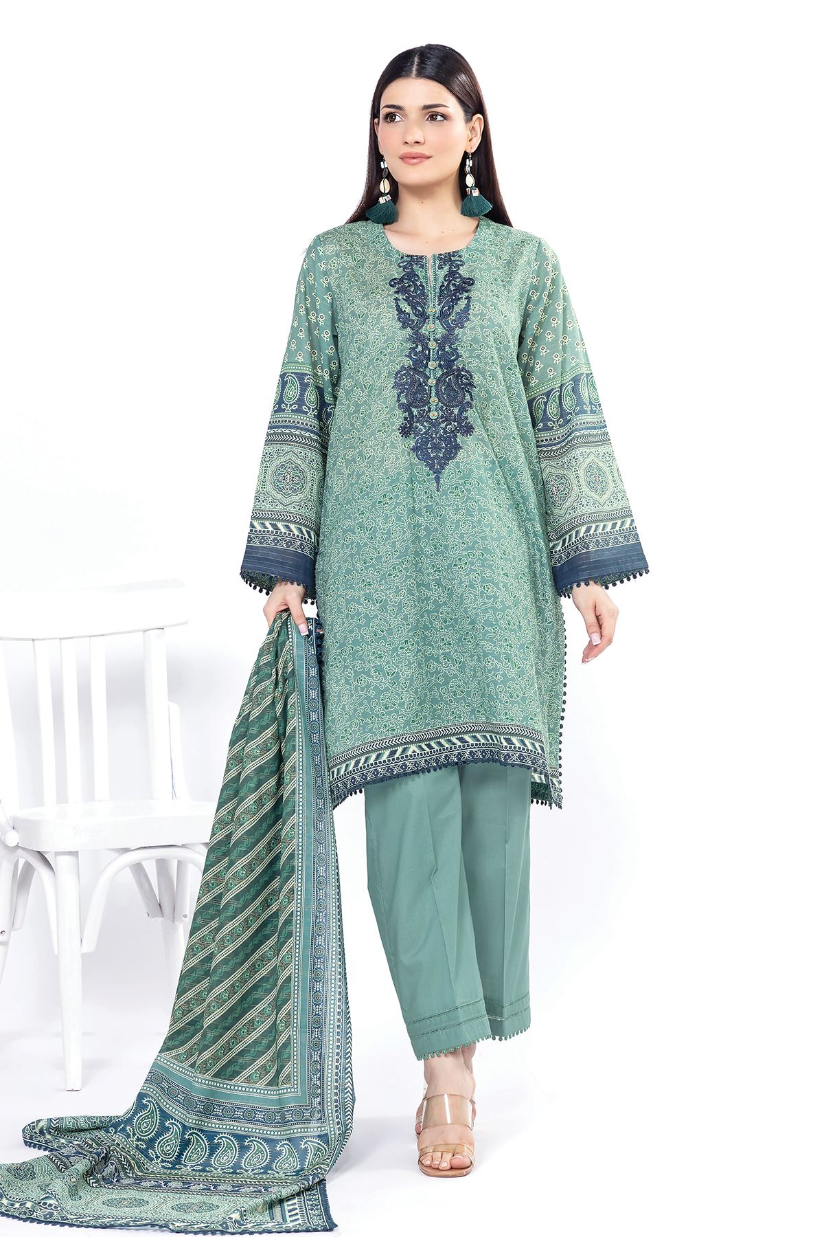 mn15b multi 1.jpg mn15b multi 1.jpg